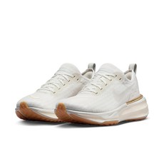 NIKE 耐吉 女款 WMNS ZOOMX INVINCIBLE RUN FK 3 慢跑鞋 DR2660-008