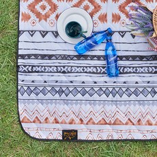 Wild Peak 野峰 野餐墊 露營美學 防水地墊 可機洗 厚夾棉 雙面防水 超聲波壓格, 大地之音, 1個