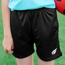 GIAT 吉亞特 兒童盾形輕量排汗口袋短褲 – 褲頭緊繫設計 安全包覆, 獨立雙口袋設計 方便放置小物, 褲管兩側開叉設計, 8碼/7~8歲, 黑色