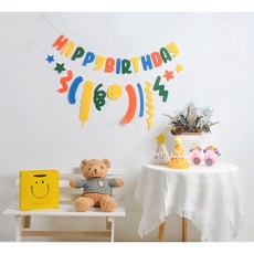 Mii Mii Party 微笑生日派對花環 生日裝飾 打造歡樂派對氣氛, 1個, 彩色