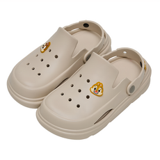 BORUI 柏睿鞋業 大人款 迪士尼造型飾片防水厚底洞洞鞋