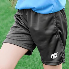 GIAT 吉亞特 兒童盾形輕量排汗口袋短褲 男女童都適用 褲管兩側開叉設計