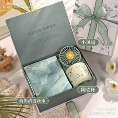 母親節禮物推薦：送長輩時尚絲巾禮盒，實用生日禮品，媽媽婆婆最愛, 荷影清漣絲巾+陶瓷杯+風扇+禮盒, 1個