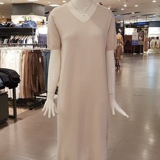 알토 보들 니트 원피스