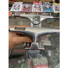 雷橋 thunder T橋 滑板橋 鈦合金鍛造底座 超輕 尺寸147, 如圖所示, 1個