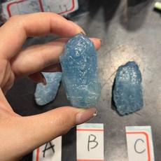 海藍寶原礦 小巧擺件 能量療癒 水晶, 1個, B