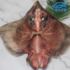 국산 반건조가오리 2마리 800g 말린 마른가오리 홍어사촌 제수용생선 가오리찜 용 손질생선, 1개