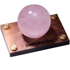 SmileRocks石麥水晶原礦粉晶球4.8cm，天然粉晶擺件，招桃花好人緣，附木質底座，居家裝飾品, 粉晶