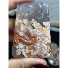 天然櫻花瑪瑙 雕刻吊墜, 58.1*36.6,櫻花瑪瑙雕刻吊墜E48