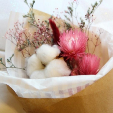 프리저브드 꽃다발 시들지 않는 작은 꽃다발 목화 플라워 집들이선물용 집들이선물 인테리어 여자친구