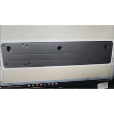 台灣之光 全新 W213 AMG E43樣式 牌照板 牌照版 車牌架 車牌框 E200 E300 E250 E350, 1個