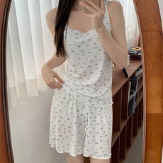 [수앤수][캡내장] 아미 잔꽃 찰랑 민소매 파자마 세트 (25C056)