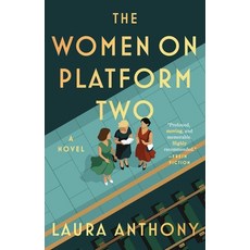 (영문도서)The Women on Platform Two Paperback, Gallery Books, English, 9781668047392