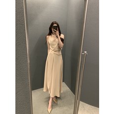 우아한 터틀넥 끈 장식 허리 라인 강조 슬림핏 민소매 미디 드레스 여성용