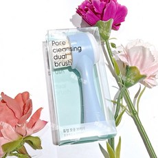 "韓國市集"韓國FilliMilli 雙面矽膠毛孔洗臉刷 Olive Young, 1個