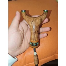 手工木弓 材質貴黃虎皮紋 尺寸85-16 弓高115 重150克 黃金尺寸 全新未使用, 如圖所示, 1個