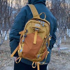 新款大容量戶外登山包 騎行徒步旅行雙肩背包 輕便旅行背包, 黑色,20L以下