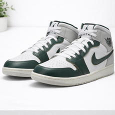 Nike Air Jordan 1 Mid 籃球鞋