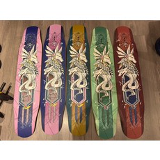 不在家 聯名長板滑板板面，整套組, 如圖所示, 1個