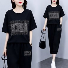 Ashysnow 패션 캐주얼 세트 여성 여름 루즈핏 핫픽스 레터링 프린트 쿨링 반팔 티셔츠 7부 바지 투피스