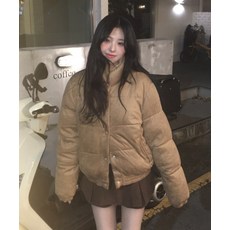 브랜드정품 키뮤어 KIIMUIR (우먼) 스웨이드 숏 패딩 점퍼_베이지 279193