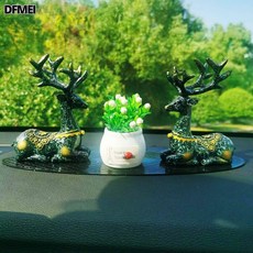 DFMEI 車載擺件汽車內裝飾用品大全中控臺擺件一路平安鹿搖頭小和尚裝飾, 1個, 鹿+鹿+白果+大墊子:如圖