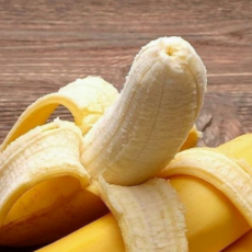 수입산 고산지대 꿀바나나 에콰도르산 에콰사보르 바나나, 1개, 1송이 1.4kg 내외