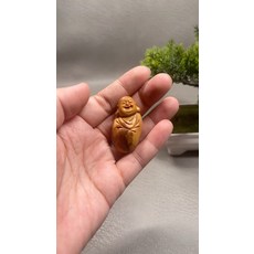 太行崖柏 彌勒佛手把件 紅油, 如圖所示, 1個