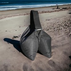 빈 안장 샌드백과 카라비너 클립 최대 25파운드 용량 사진 촬영 텐트 삼각대 배경 캐노피 조명 스탠드 방수 및 자외선 차단, 10" W x 23" L, Black