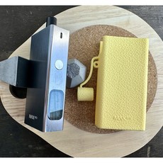 레더크레프트 유웰 발라리안맥스프로 전용 실리콘케이스 위생캡덮개 포함, 1개, 옐로우