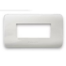 國際牌Panasonic RISNA系列蓋板，簡約DIY開關插座面板組合，多色可選，輕鬆打造個性化居家風格, 1個, 插座用蓋板 1連3個用(白色+銅邊)