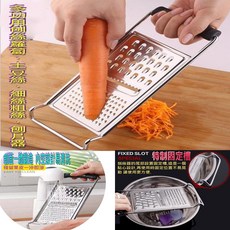 多功能削皮刀 切花 刨絲 磨泥 馬鈴薯刨絲器 紅蘿蔔絲 蒜末多功省力削皮刀, 1個, 銀色
