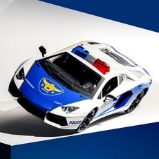 쉽게 조종하는 GT 폴리스 2.4GHz 도어오픈 사운드 라이팅 무선 RC카 경찰차 장난감