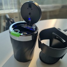 데일리씨 원터치 LED 차량용 재떨이, 1개, 블랙