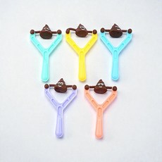 이봄이담 똥날리기 새총 엽기장난감