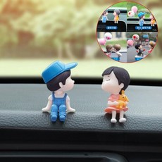 차량용 커플 피규어 대시보드 장식용품 풍선 들고 키스하는 인형 실내 소품, 1개, 풍선든 뽀뽀커플