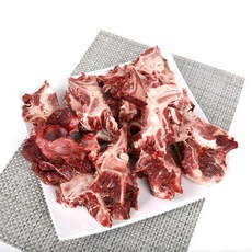고기가 붙어있어 구수한 한우잡뼈 진한 사골국 소뼈 2kg 트레이, 1