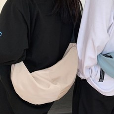 리치포레 남녀공용 데일리 방수 메신저백