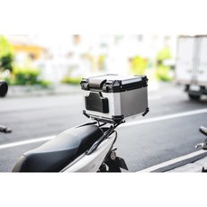 EPIC精品 可快拆鋁箱機車後備箱 機車置物箱 後行李箱 後座箱 55公升 (贈 內襯 靠背 反光貼紙), 55公升-銀色, 銀色