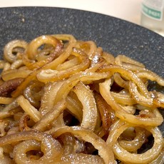 바른도니 줄줄이 껍데기 돼지껍데기 돼지 부속구이, 줄줄이껍데기, 2개