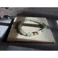 翡翠飄花手串 貓貓雕刻