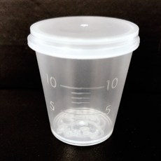PP刻度量杯 附蓋藥杯, 1個, 10ml 連蓋量杯