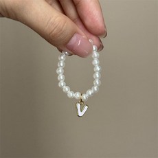 팝마트 4세대 미니 라부부 내마음속 비밀번호 시리즈 알파벳 펄 목걸이 26 글자 진주 인형 액세서리, 4세대 미니 라부 천에 적합합니다, V 레터 펄 목걸이