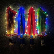 小宇宙精選 閃光寶劍氣球 大號加厚屠龍刀劍道具 發光玩具 夜市熱賣 派對用品, 全身發光屠龍刀（帶燈帶） 混色, 1個