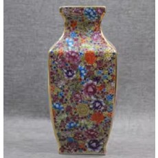 陶瓷花瓶 繽紛花卉圖案, 大清琺琅彩描金萬花四方插花瓶(1入2個