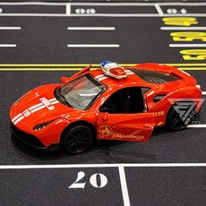 【台灣出貨】1:43合金超跑模型車，仿真警車合金模型，兒童玩具賽車, 【警車】法拉利, 1個