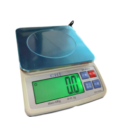 CHI 高精度綠光大字幕電子秤 ZH-8263 6kg/0.1g 15kg/0.5g 廚房烘焙料理秤 插電電池兩用 多單位轉換 防水防蟑, 6kg/0.1g(插電+電池), 6kg