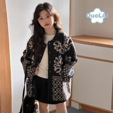 세븐스타AD6047여아 가을 겨울 코튼 면혼방 울혼방 앙고라 카라넥 자수 패턴 크리스마스 포인트장식 복고 가디건 카디건 자켓 재킷 점퍼 코트 도톰 보온 방한 소프트 데일리 아동복