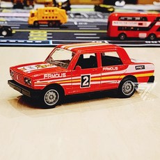 【現貨出清】雙開門合金跑車模型 超級跑車 合金車模 小汽車 玩具車 賽車 警車模型車 仿真模型車 合金小汽車, 微NG拉達賽車-紅色, 1個