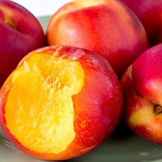 [가족간식] 아삭하고 달콤한 망고복숭아 아이도 반해요, 1박스, 망고복숭아 중대과 2kg (20과 내외)